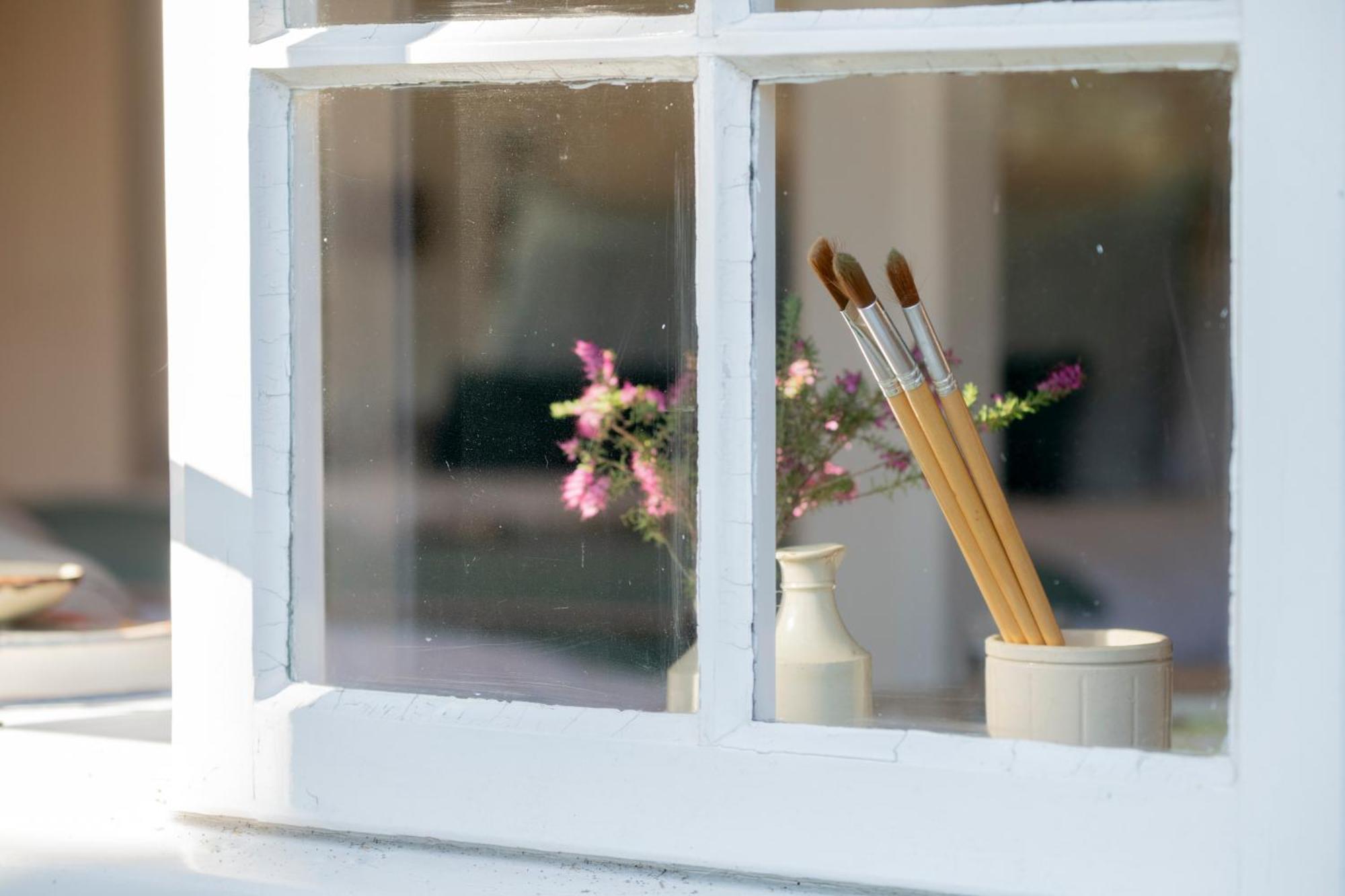 Old Mill Lodge By Huluki Sussex Stays Hurstpierpoint エクステリア 写真